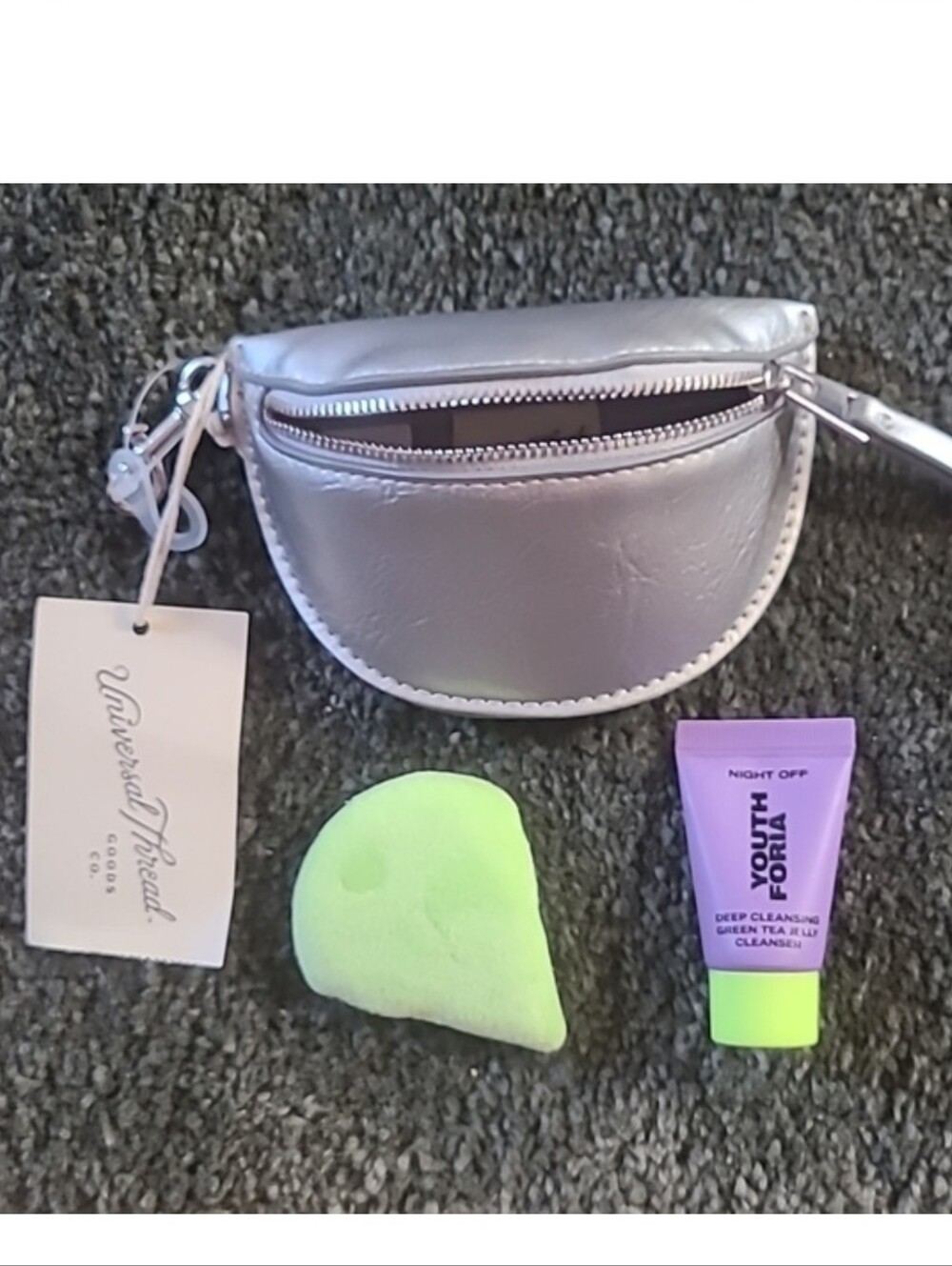 Youthforia Cleanser, Sponge Applicator and Pouch Bundle, NIP